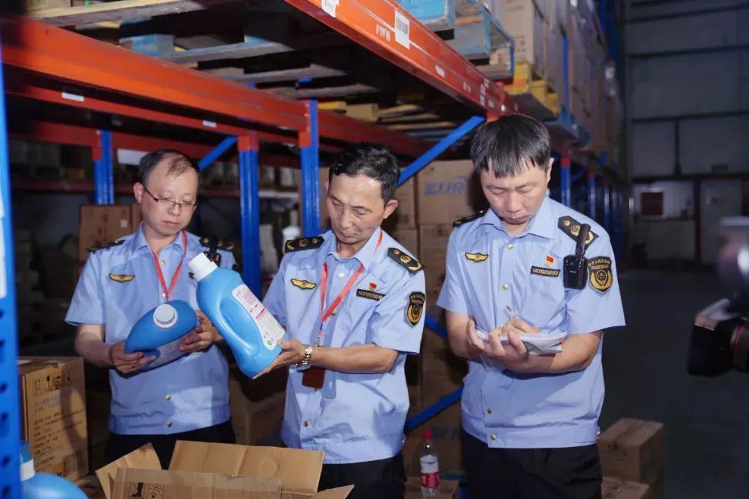 蓝月亮精选料2019-最新版本，揭秘开奖结果背后的秘密