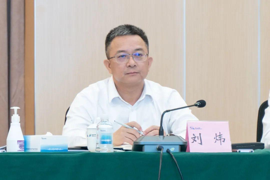 2035年新澳正版资料最新更新，探索1的全新版本