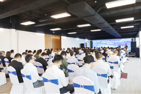 探索2035年香港资料大全，正版资料的最新开奖情况与未来展望