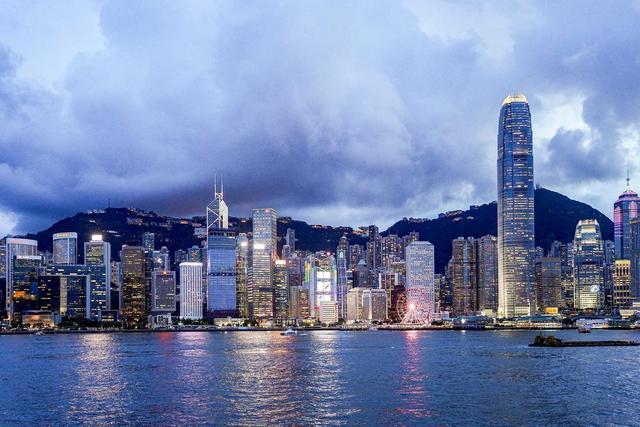 2035年香港，资料精准引领的智慧城市新篇章