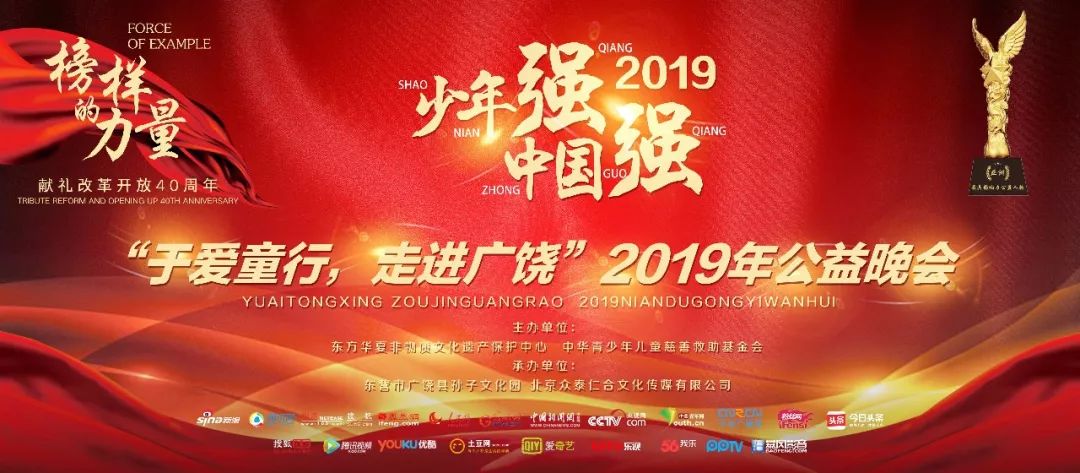 2035年香港，全年免费资料图片的视觉盛宴