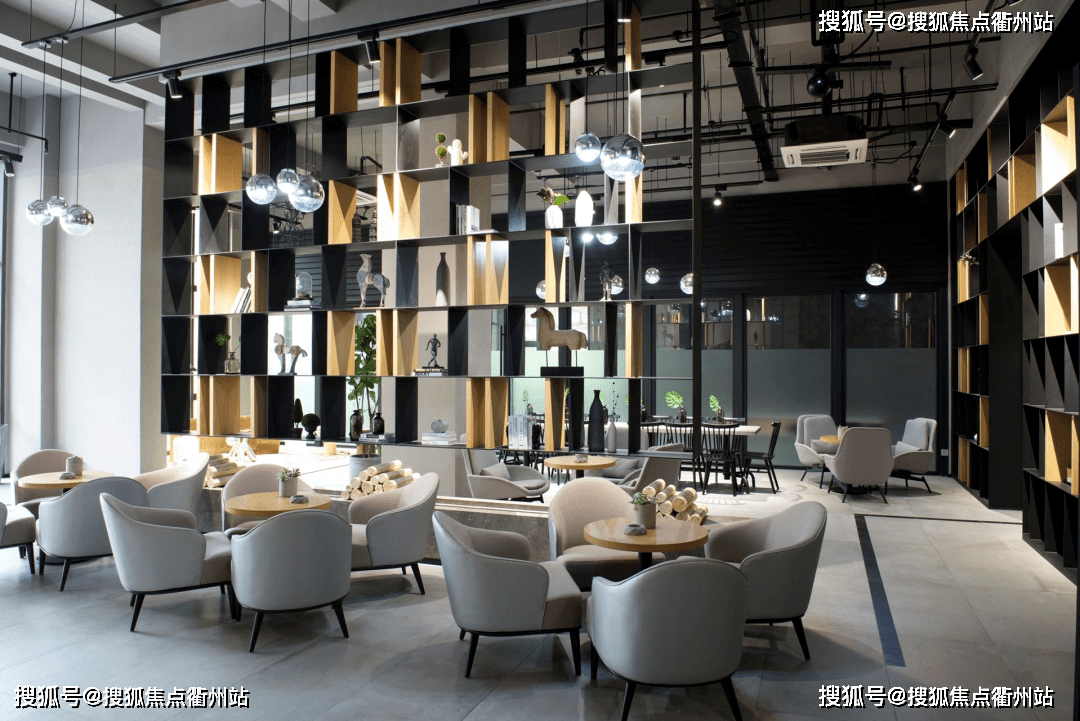 探索天下彩94cc图文资讯最新版，解锁数字娱乐的全新优势