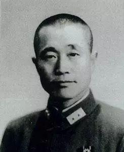 电影大突围中的演员风采，演绎生死边缘的坚韧与勇气