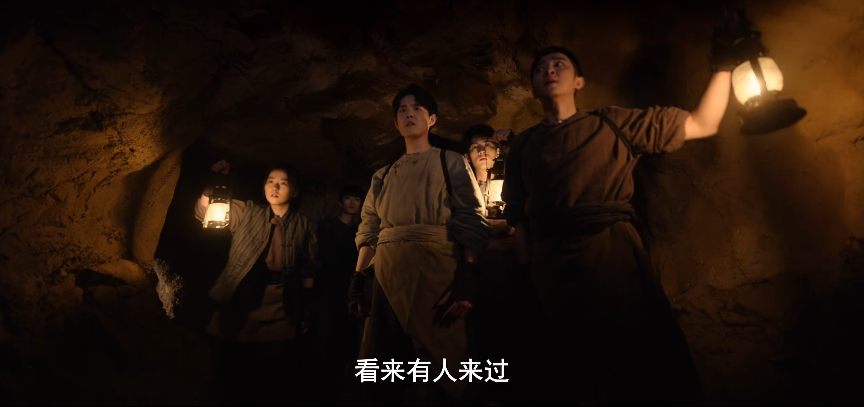 申鹤初遇，原神世界中的盗宝团惊魂记