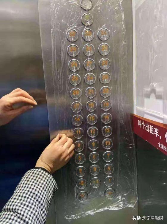 汽车标志与故障灯A，解读那些亮起警示的背后故事
