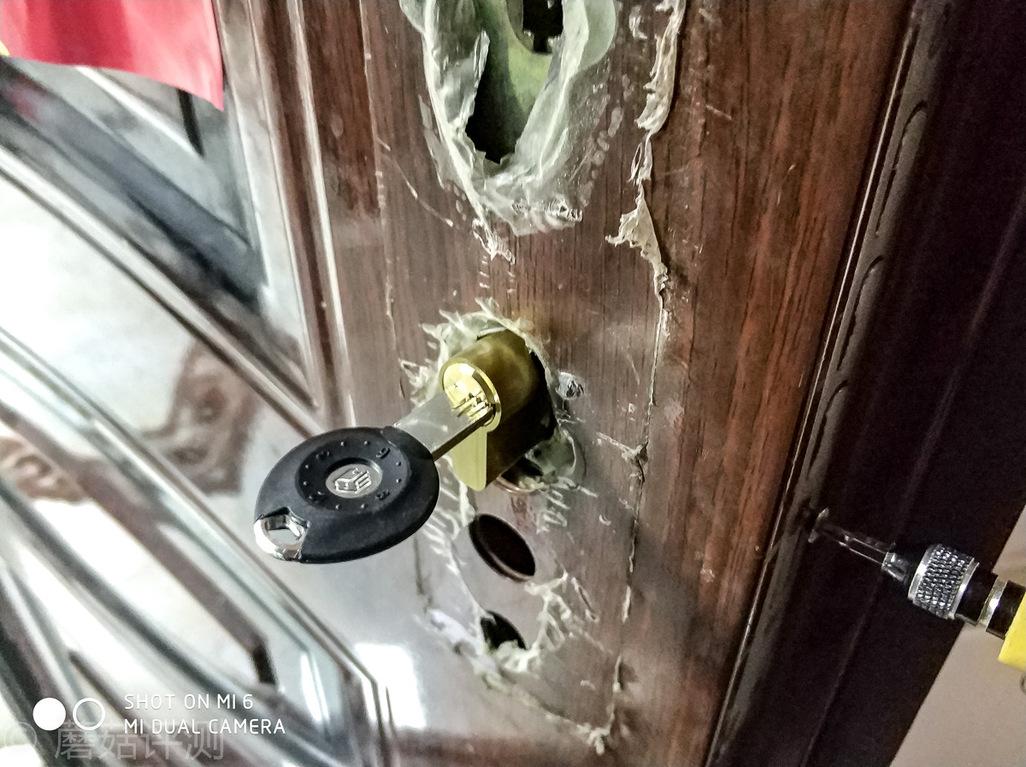 汽车点火锁芯转不动，原因分析与解决策略